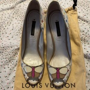 Louis Vuitton White Multicolor Monogram Peep-Toe Flats with Pink Butterfly